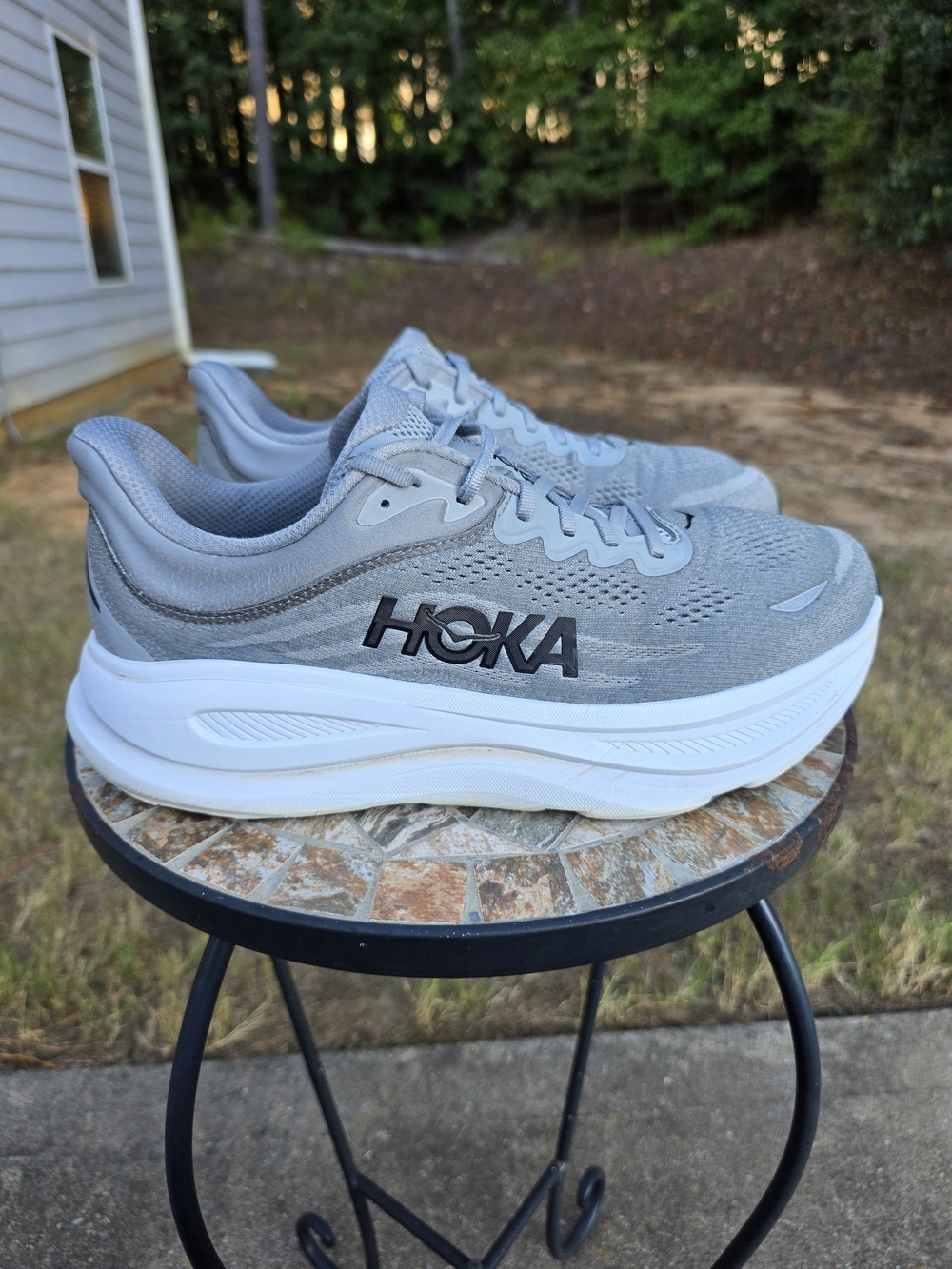 Hoka One Bondi 9 1162015 GCTC Galactic Grey Running Shoes Men Sz 11 4E X-WIDE